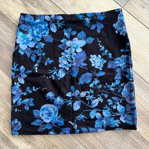 Express stretch mini skirt Small